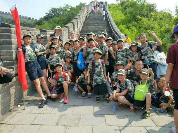 中合育才夏令营：正确引导孩子看电视