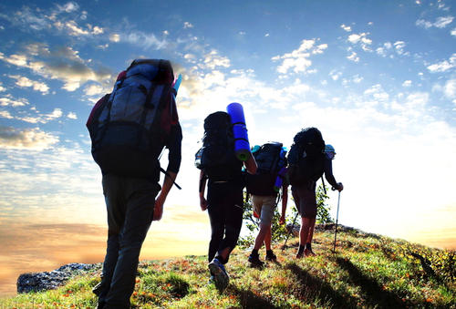 研学旅游活动风险防范——登山