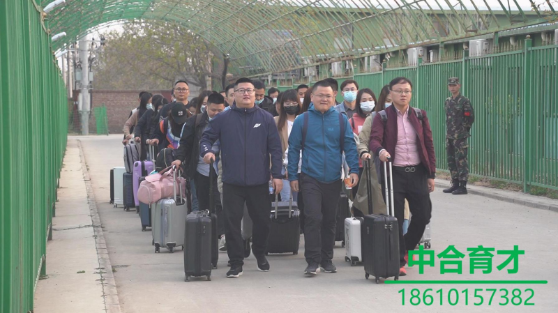 部门团建应该做什么活动？如何增进员工之间的感情？