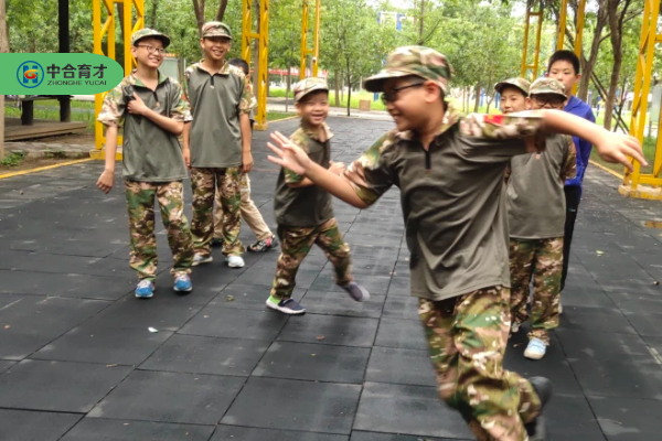 中合育才夏令营 (38).png